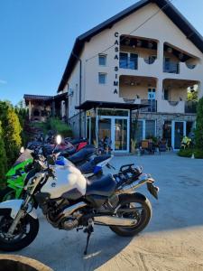 Casa Sima - 3hvězdičkové hotely ve městě Curtea de Argeş