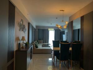 Apartemen SkyHouse 3 BR Bristol 10th Floor