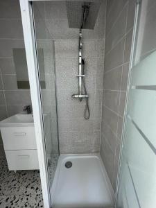 Appartements 22G DUPLEX T2 Lumineux a Marseille : photos des chambres