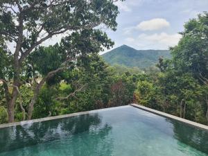 Escape Villa 2-Bedroom Luxury Retreat with Private Pool & Sea View