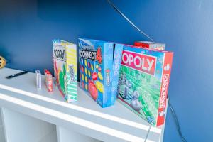 Plush 2BD - CDT - Gym, Pool, Parking - Sleep 8