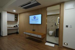 The Blues Hotel, Sanand