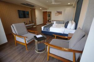 The Blues Hotel, Sanand