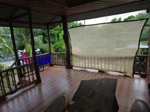 Cozy Stay Near Pier, Food & Fun