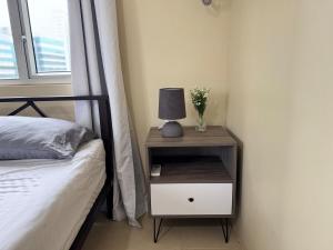 Modern Nest 1 BEDROOM by LivingRoom