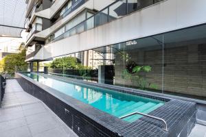 OF0 - Novo Bhaus VN Oscar Freire - Ao lado do Metrô - Vista Jardins Incrível - 17o andar - Silencioso - Estacionamento Pago no Prédio -