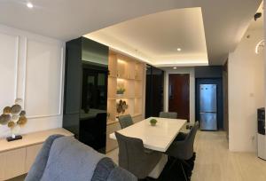 Apartemen SkyHouse 3 BR Bristol 35th Floor