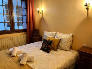Hotels La Chaumiere DE L-EAU SAUVAGE : Chambre Standard Lit Queen-Size