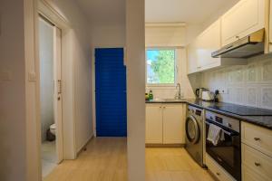 Seaside Sun Kissed House with Pool in Tourist Area