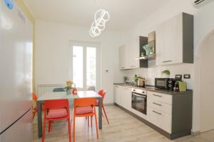 Azzurro Adriatico in Genova Est