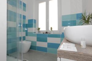 Azzurro Adriatico in Genova Est