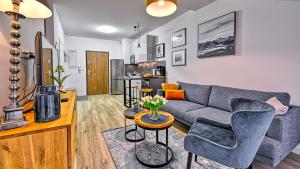 Hillside, Sun & Snow