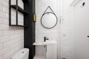 Nowolipki Bright Studio by BookingHost