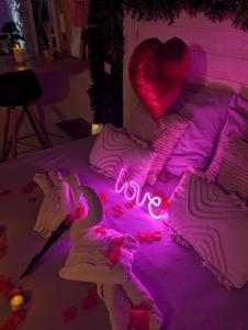 Appartements Les Spas de la mer, Suite & Spa, Love room, Plein Coeur du Grau : photos des chambres