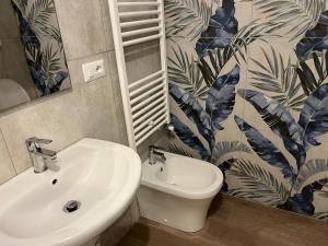 Camera Matrimoniale con Bagno in Comune