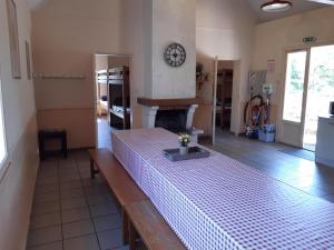 Campings Camping Onlycamp les Bords de Vienne : photos des chambres