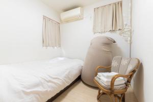 Direct Access to Umeda Private Stay for 3 Guests