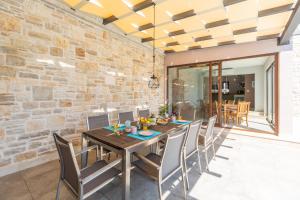 Villa Rova by Kompas Villas