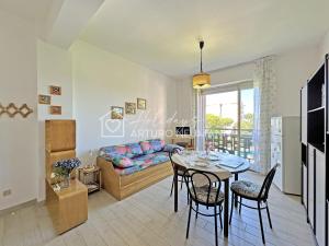 165 - RESIDENCE CONERO a Marcelli- Trilocale al 3 piano con ASCENSORE, 2 PISCINE, PARCO GIOCHI e 2 CAMPI DA TENNIS - CLIMATIZZATO, SPIAGGIA AL WHITE BEACH CLUB INCLUSA