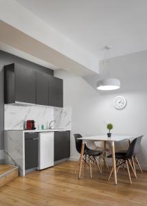 Deluxe Suite by Acropolis Cozy Suites