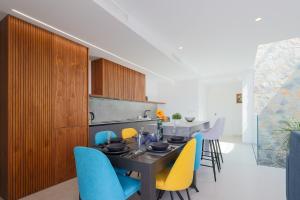 Modern Villa with jacuzzi in Santa Rosalia Lake Resort