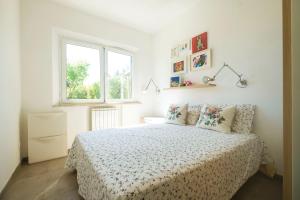 735 - Villa quadrilocale nuova, al Taunus con portico, GIARDINO E PISCINA PRIVATA - Climatizzata - SPIAGGIA INCLUSA