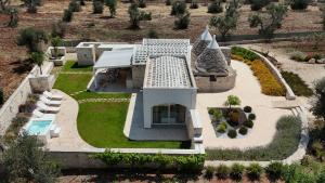 Trullo Pumo by Perle di Puglia