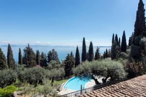 Elevate Your Corfu Retreat Lucky Villas - Tranquil Hillside Oasis With Private Pool, Spectacular Sea Views, And Tailored Luxury