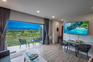 Maenam Hills Apartments