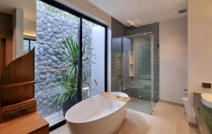 Bougainvillea Luxury Pool Villas