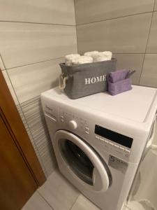 Lovely 1 - bedroom apartment Lena