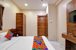 FabHotel Dak Plaza