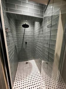 1020 Sehudi Guesthouse