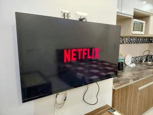 Naples Suite - Green Facing Park View