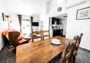 Appartements Appartement 2 chambres avec vue a La Gaude, 65 m² : photos des chambres