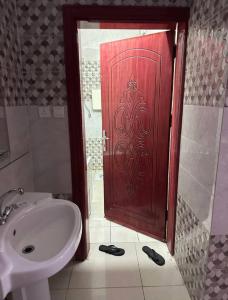 شقق مفروشة العامرات