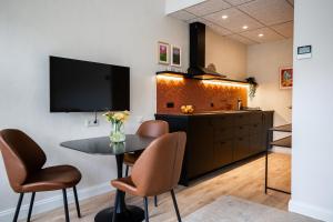 tARTu Stays at City Center