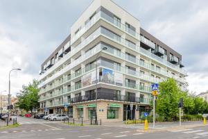 Modern and Comfortable Studios with Smart TVs near PGE by Noclegi Renters