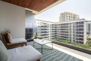 Bloom 1Bedroom Apt in Nusco City