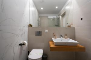 Bloom 1Bedroom Apt in Nusco City