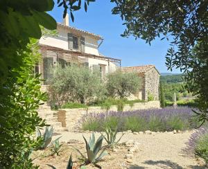 Maisons de vacances Mas Cerisiers : photos des chambres