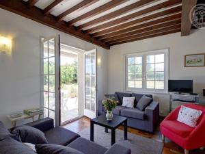Gîte lumineux avec grand jardin et tennis privé - FR-1-496-362