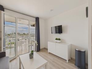 Face au port - 400m plage - Appart pour 2