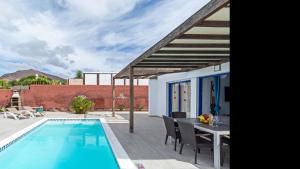 Villa Valentina Private Pool Playa Blanca By PVL