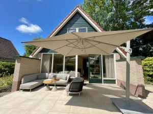 Zon in de Duinen by Droomvilla