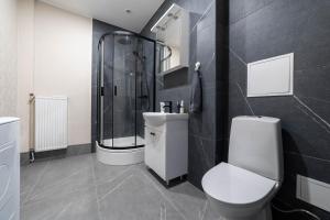 Townline Apartment