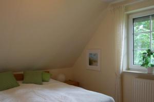 4 Personen Ferienhaus, Garten mit Zaun und Tor