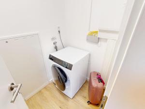 Lighthouse Duhner Spitze - W09