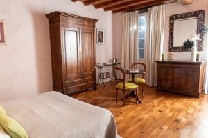 B&B / Chambres d'hotes La Maison d'Anais : photos des chambres