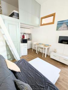 Appartements La Cabane avec Clim, centre, Tout a pied, 4 pers! : photos des chambres